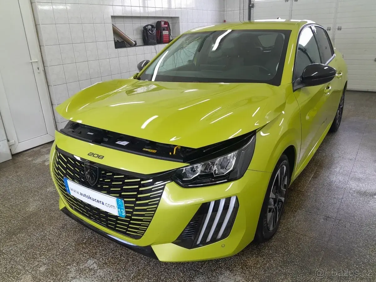 Peugeot 208 – 2024, 15 922 km