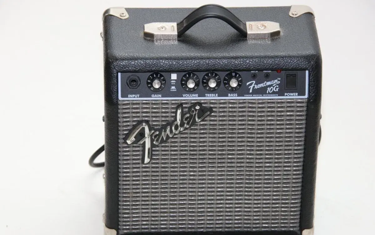Kytarové kombo Fender Frontman 10G