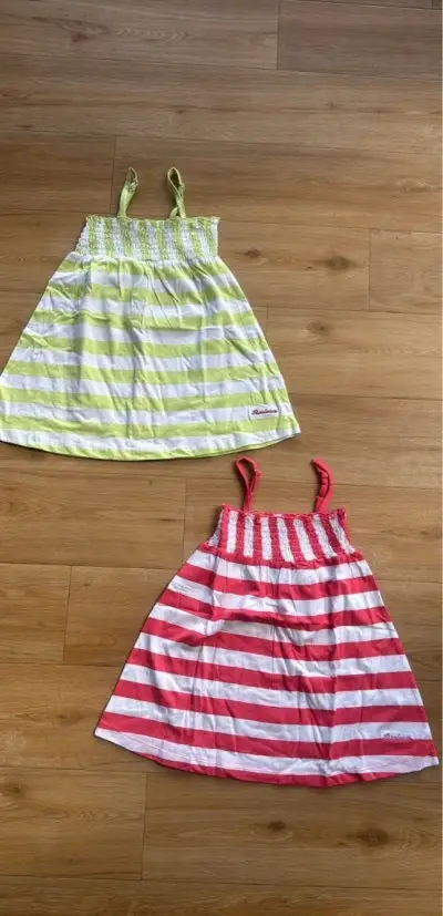2 x nove saty / saticky, vel. 104
