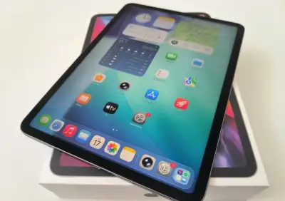 apple ipad PRO 11 128gb Space Black / 2. Generácia