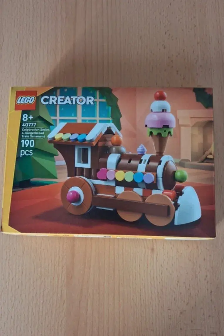 Lego pernikovy vlacek 40777