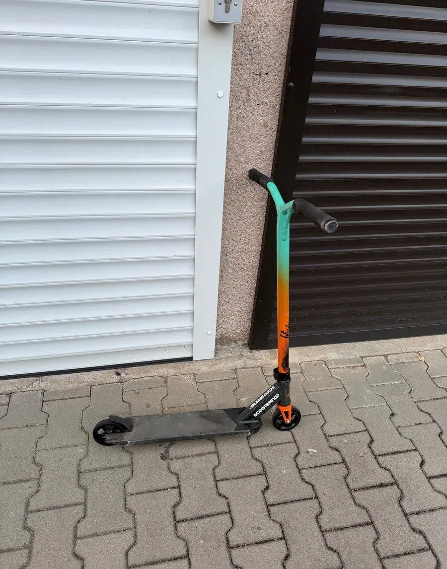 Freestyle koloběžka Versatyl Bloody Mary V2 Orange Blue