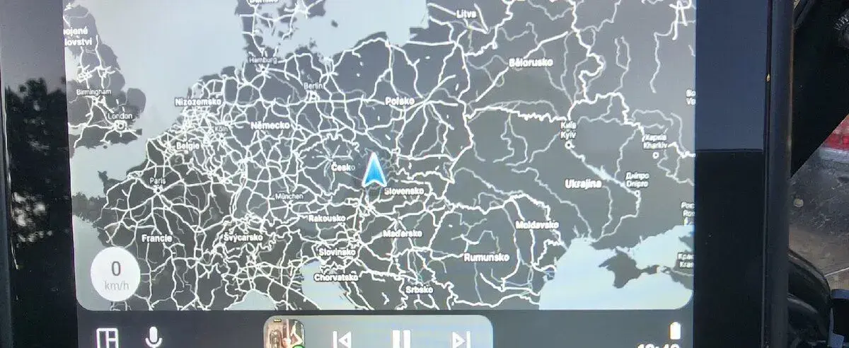 Ekiy zrcadlení telefonu