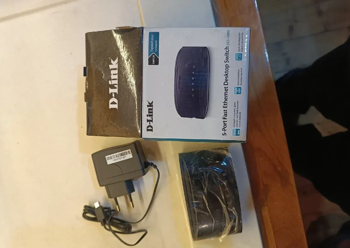Síťový přepínač (switch) D-Link
