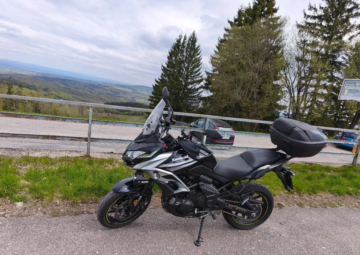 Kufr na motorku 52 litru