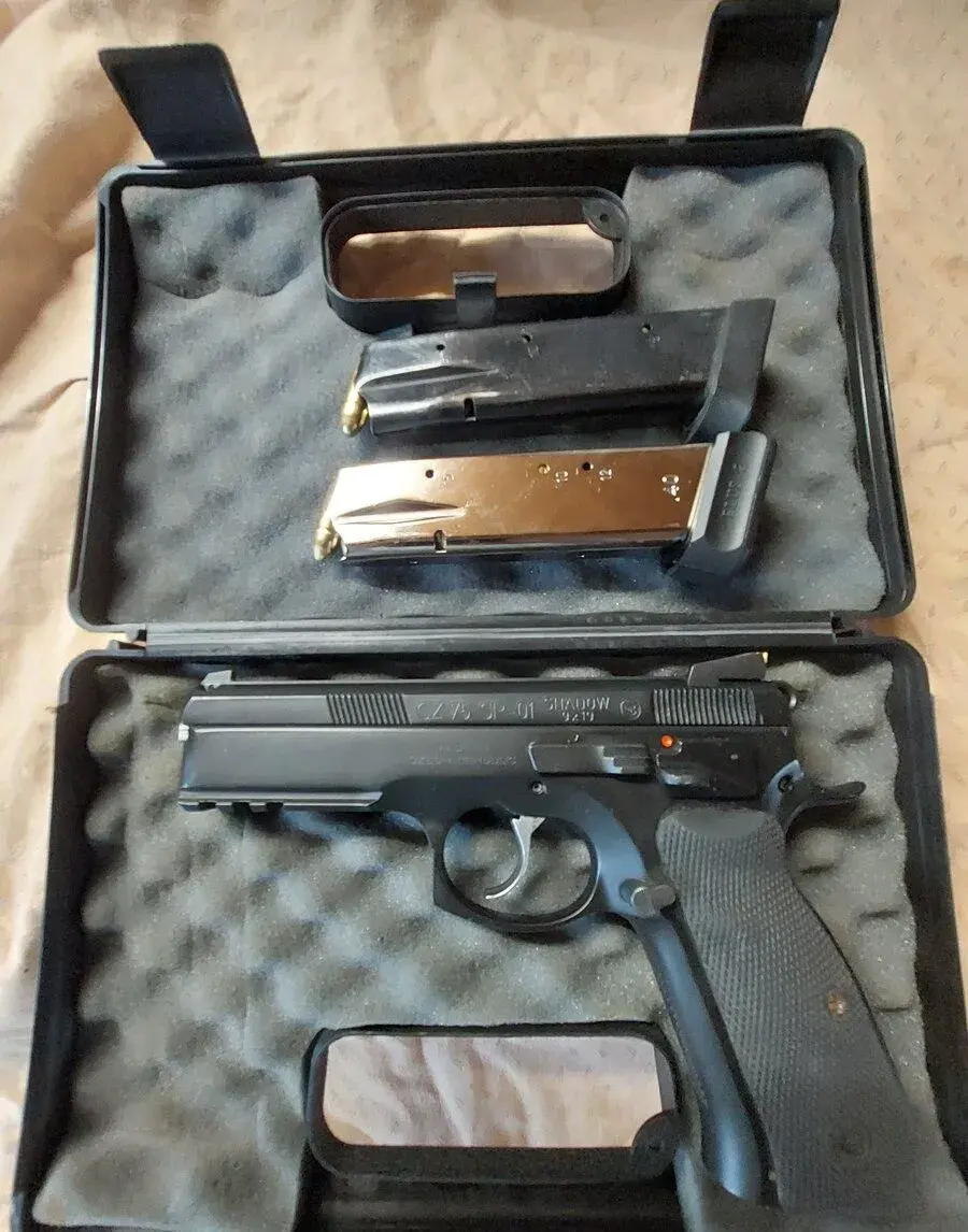 CZ 75 SP 01, SHADOW 1