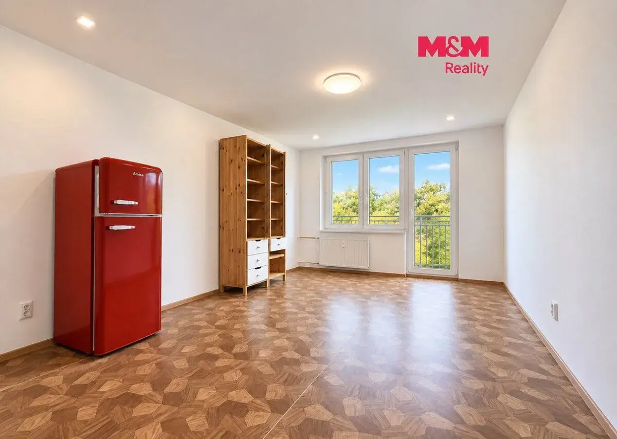 Pronájem bytu 1+kk, 30 m², Ostrava, ul. Petruškova
