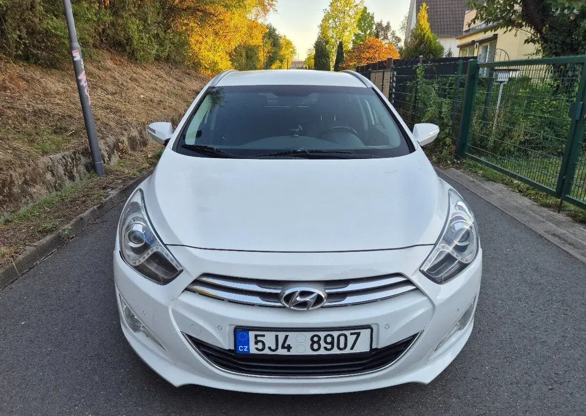 Hyundai i40 – 2015, 100 km
