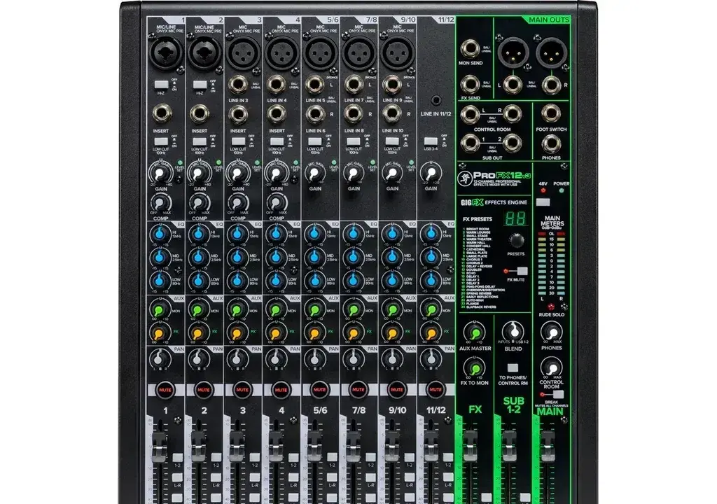 Mixpult Mackie ProFX12 v3 - mix je nový jen vyzkoušen