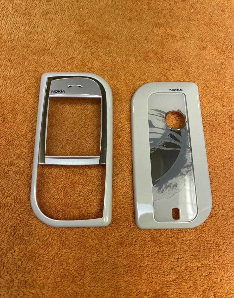 Nový originální kryt Nokia 7610