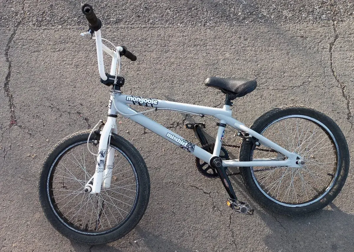 Freestyle BMX Mongoose Mischief