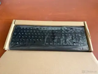 Kancelářská klávesnice