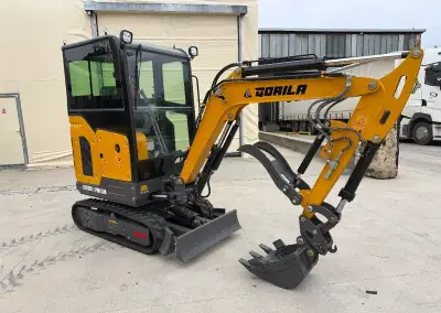 Minibagr 2,1T - KUBOTA, dosah 3M