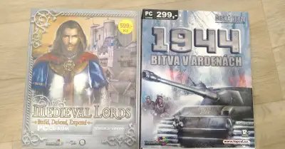 Staré PC hry v původních obalech