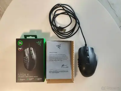 Razer Naga X – MMO herní myš (16 programovatelných tlačítek)