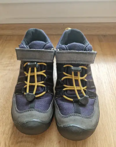 Keen, trackove boty, zn. Keen, vel.34, 21cm