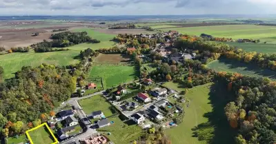 Prodej stavebního pozemku 1294 m² Žižice