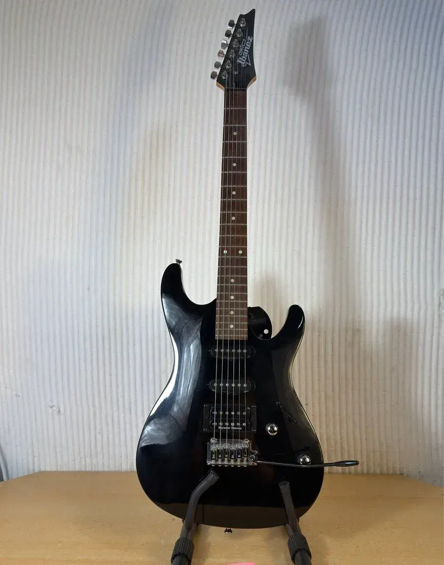Ibanez GSA 60 Black Night Elektrická kytara