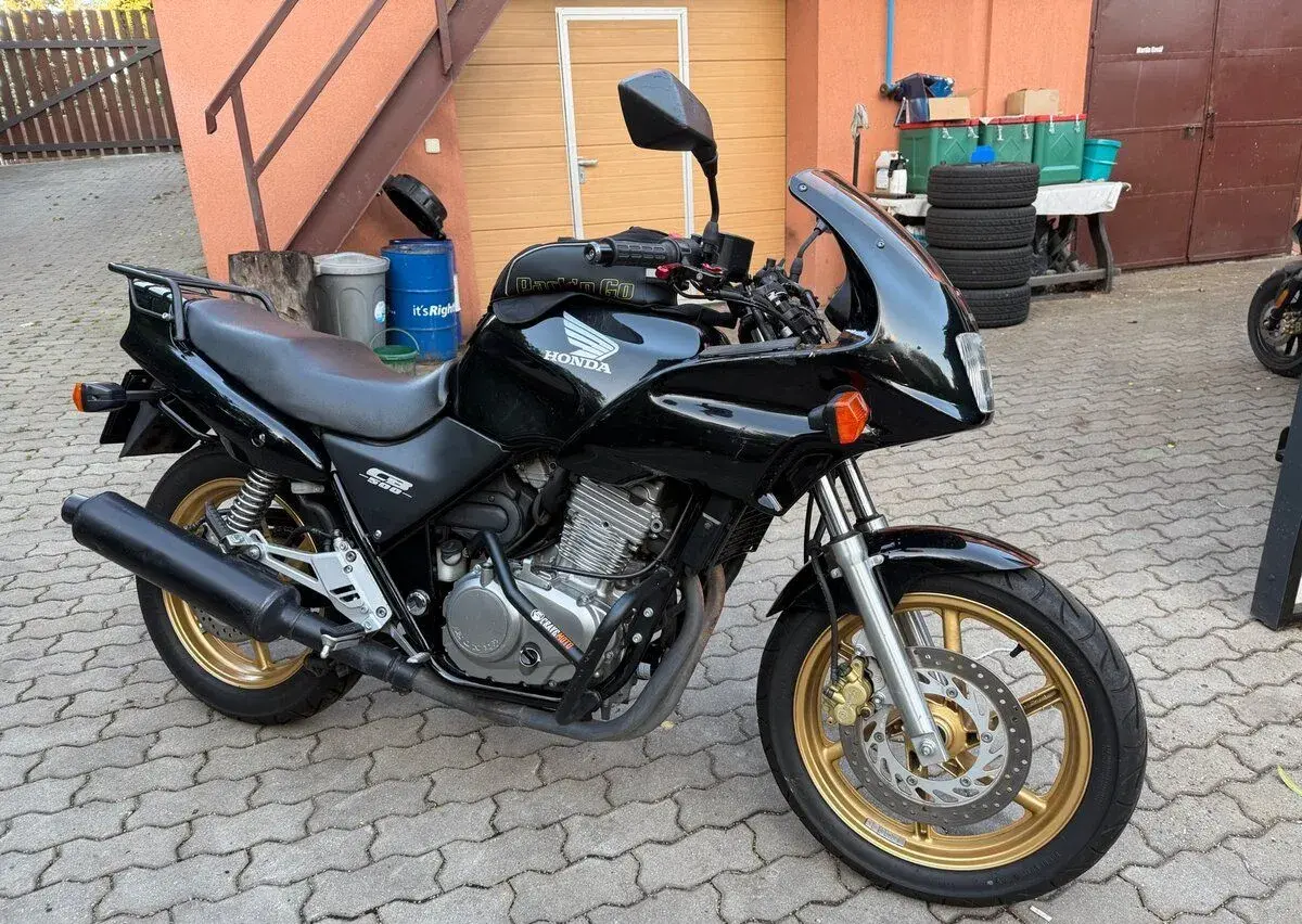Honda CB 500