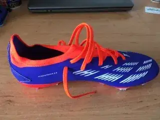 kopačky adidas PREDATOR
