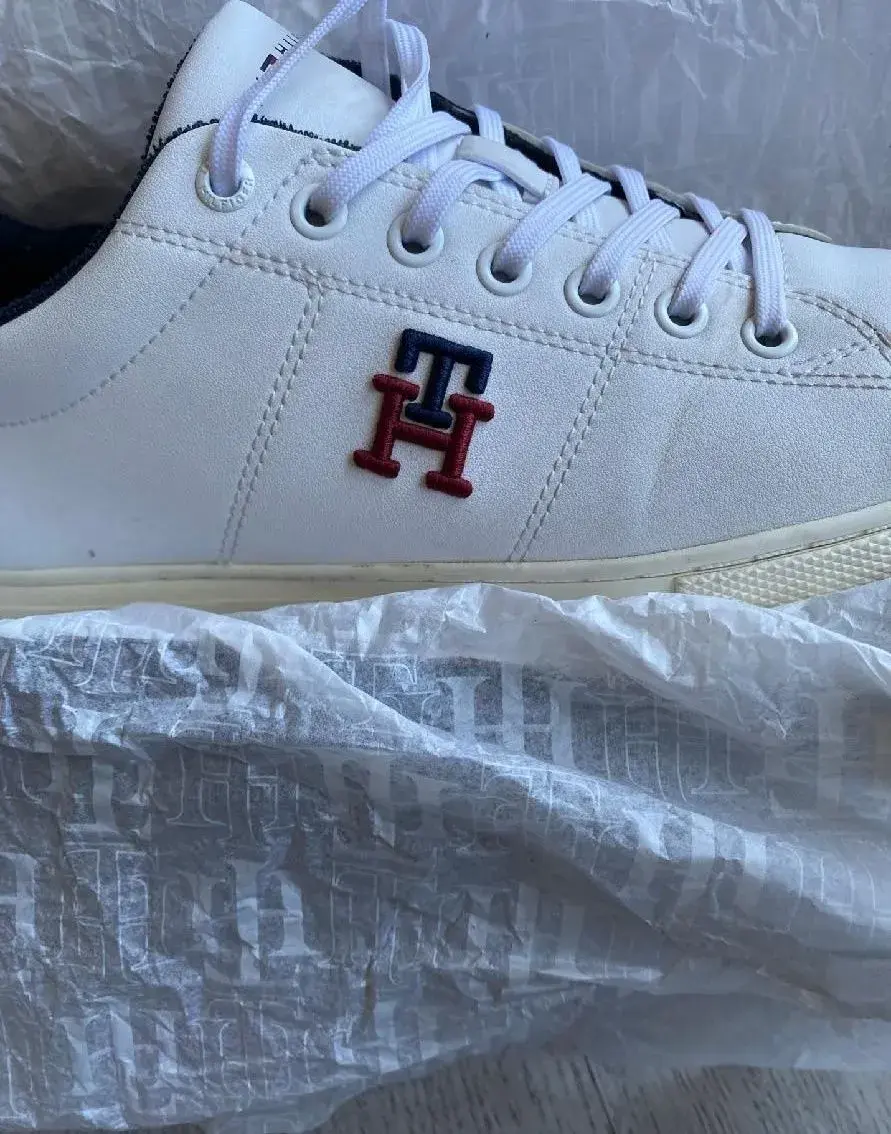 Krásné originál boty Tommy Hilfiger vel.40/41
