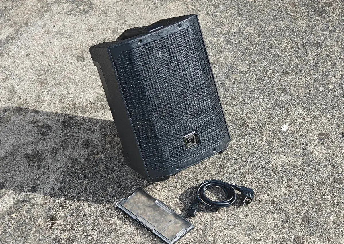 EV Everse 8 v záruce (aka JBL Compact, Bose S1 Pro+)