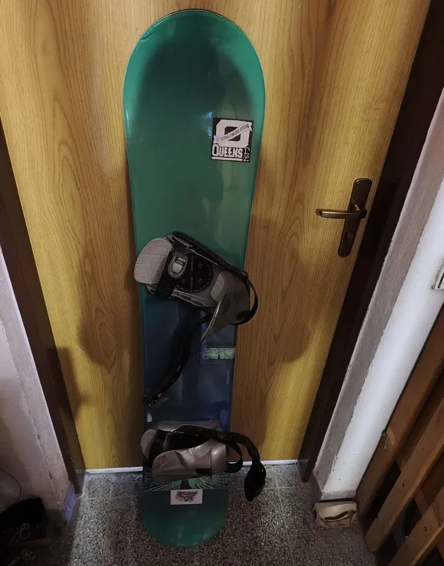 Snowboard