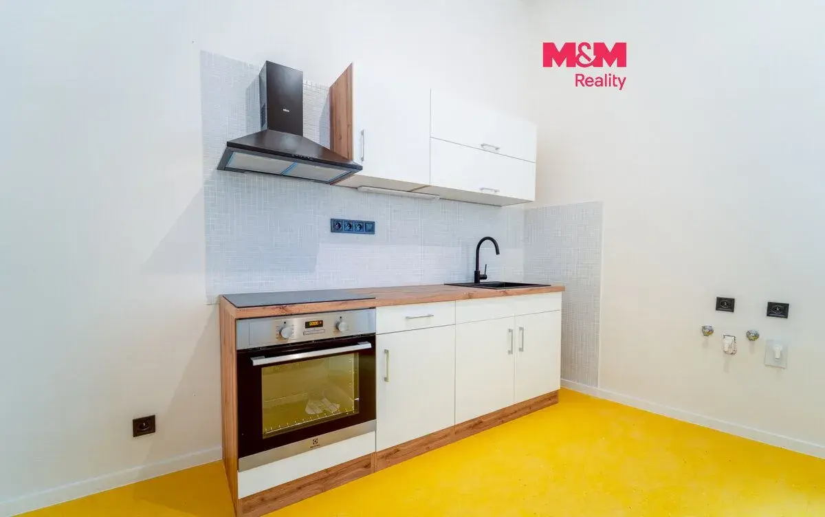 Pronájem bytu 3+1, 71 m², Plzeň, ul. Sedláčkova