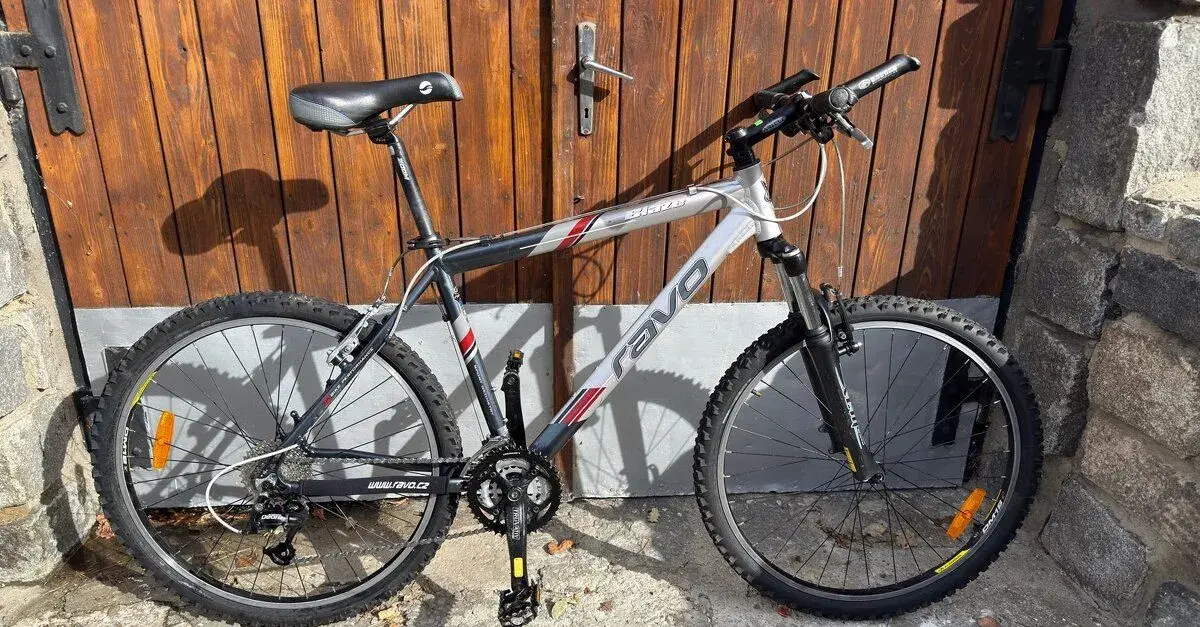 Horské kolo Ravo Blaze 19"