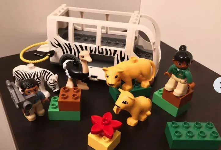 LEGO DUPLO 10502 Zoo autobus – kompletní sada