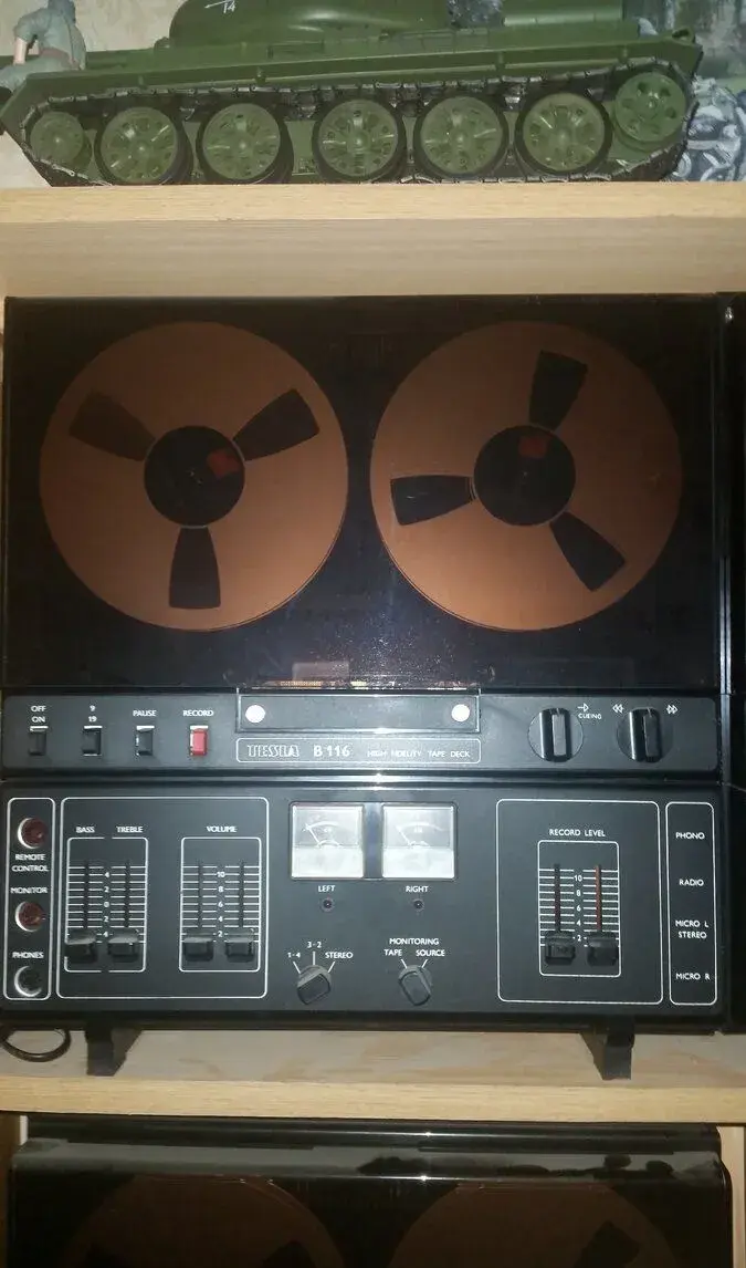 Tesla B-116