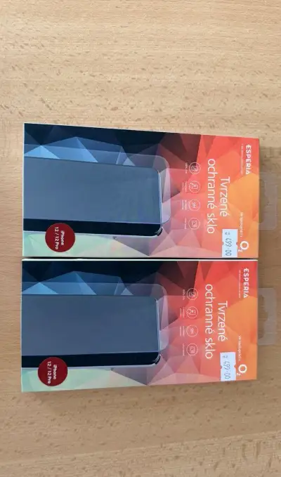 iPhone 12 ochranné sklo Esperia