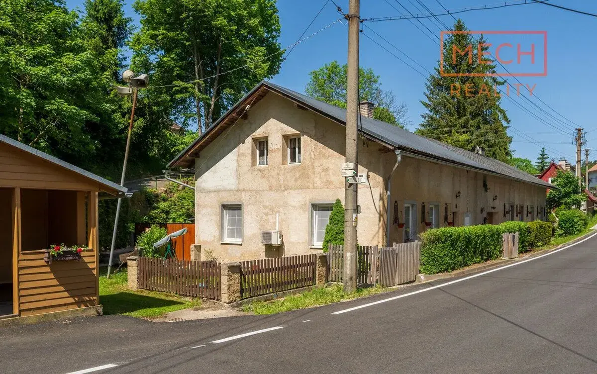 Prodej rodinného domu 104 m², pozemek 132 m² - Kobyly 1, Kob
