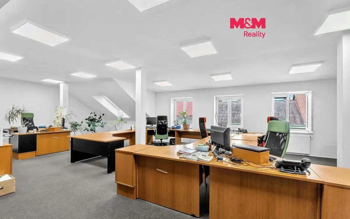 Pronájem kancelářského prostoru, 174 m², Jičín, ul. Ruská