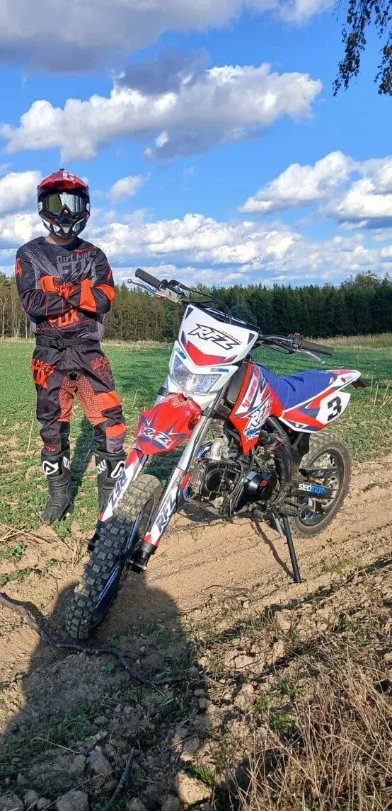 Leramotors By Apollo Jaguar 125cc 17”/14” červená