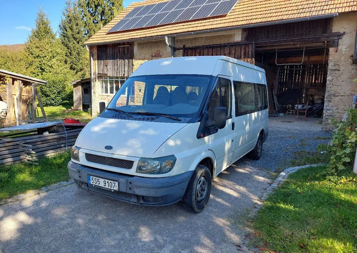 Ford Tranzit – 2003, 364 000 km