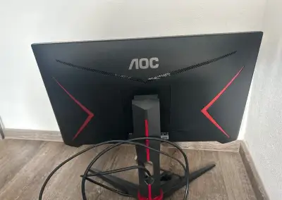Monitor AOC