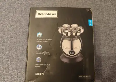 Elektrický AKU strojek 6 v 1
