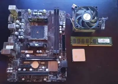 Deska + CPU + RAM + chladič