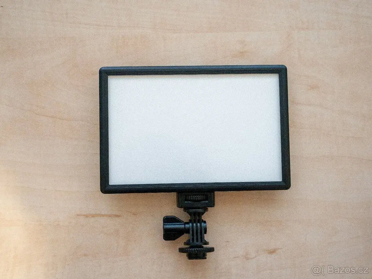 Viltrox L116T příruční světlo