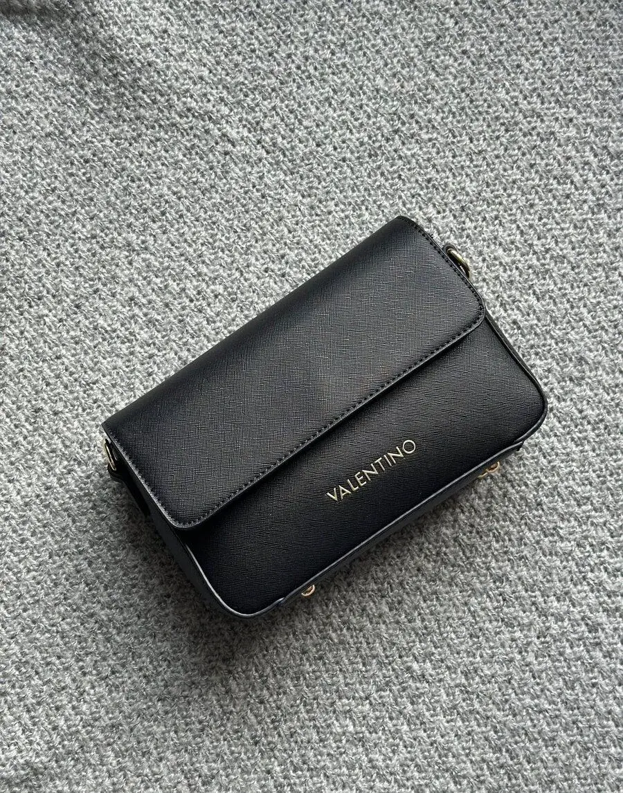 Valentino kabelka