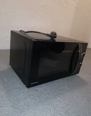 Mikrovlnná trouba Toshiba MWP-MM20P(BK) 700 W