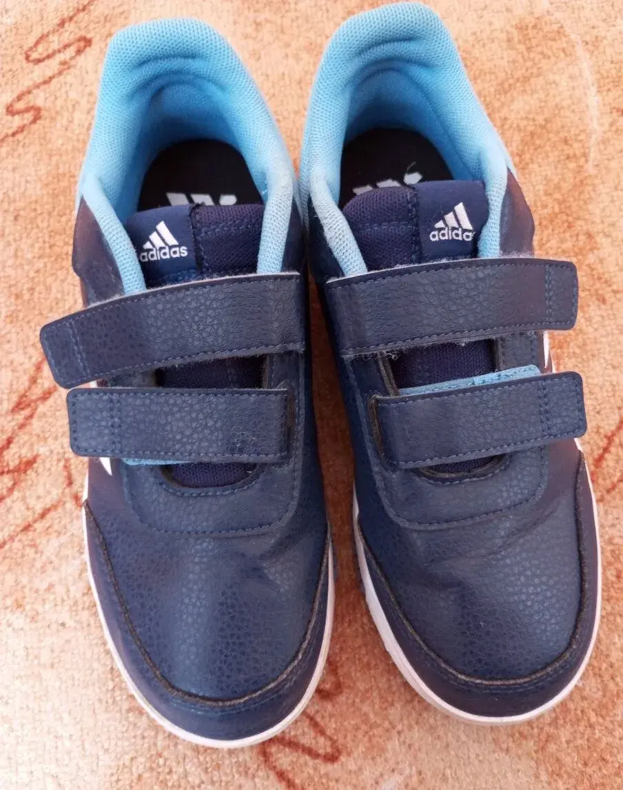 Tenisky Adidas 36 2/3