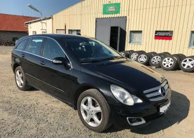 Mercedes-Benz R