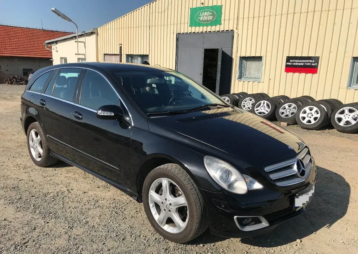 Mercedes-Benz R