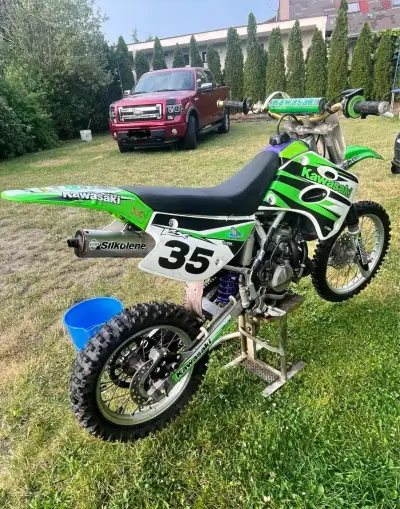 Kawasaki kx80 2t r.v 2000