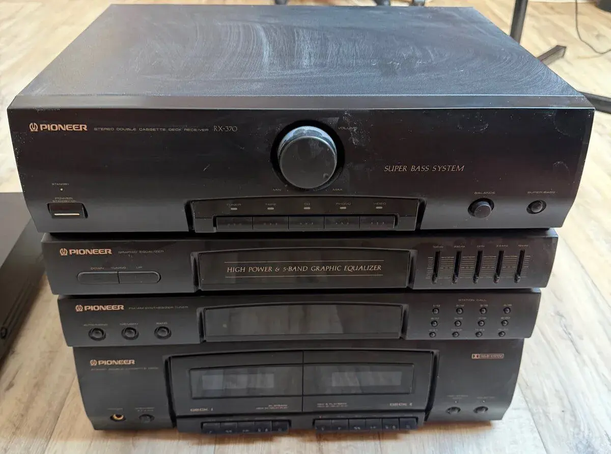 Retro audio sestava Pioneer