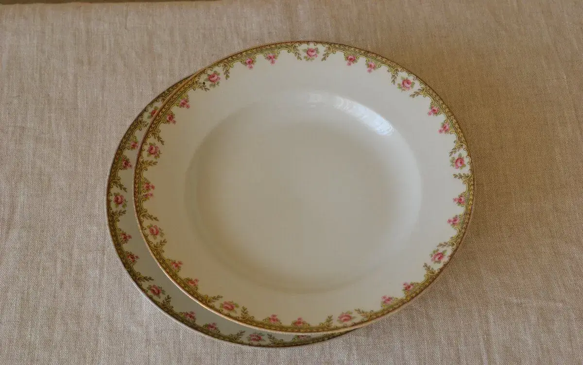 Starožitné porcelánové talíře