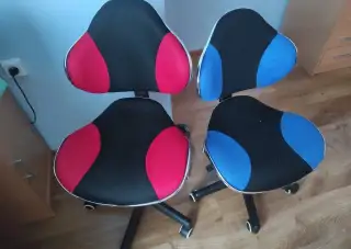 Židle otočná