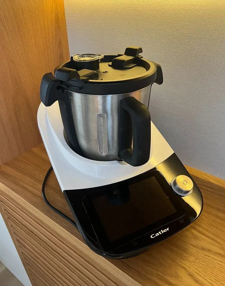 Varný robot Catler mixér